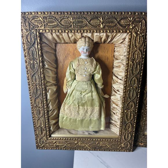 1889 Catholic Devotional Shrine Pair Framed Religious Figures with Original Text - Picture 5 of 16